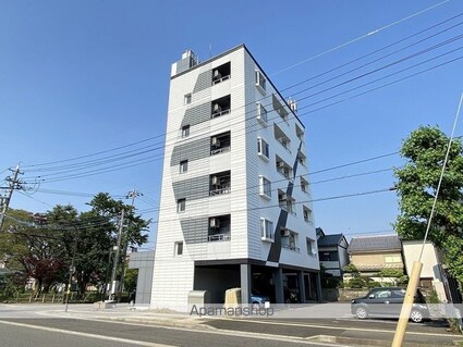 城東エンビイハイツ[1R/10.5m2]の駐車場