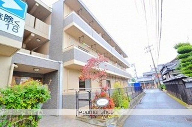 プリムローズの玄関写真
