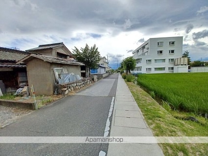 長野県松本市大字里山辺[1K/19.8m2]の周辺8