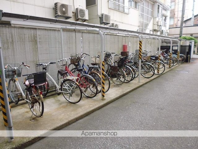 ライオンズマンション新潟古町の外観写真