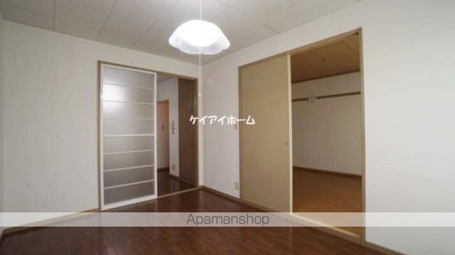ブロードビューIIの内装写真