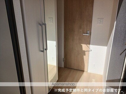 ゼファー[1LDK/39.17m2]の玄関