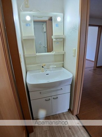 メゾン ソレイユB棟の内装写真