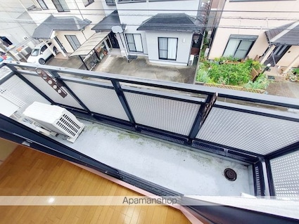 Ｅ’ｓ　ＦＬＡＴＳ[1R/18.62m2]のバルコニー