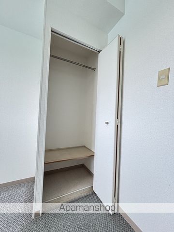 シャトーム吉川町の内装写真