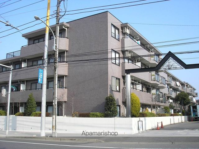 ベルレール小倉台弐番館の外観写真