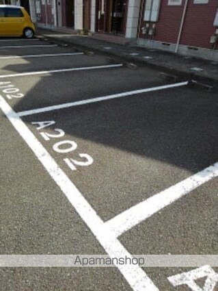 ガーデンハウスＴＡＤＡ　Ａ[2LDK/61.68m2]の駐車場3