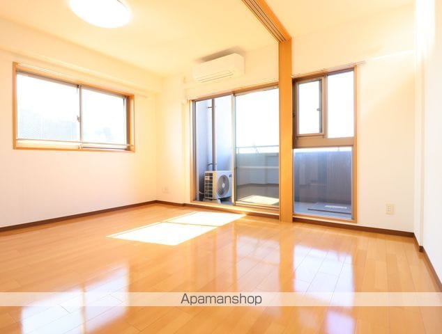 ORACION吹田の内装写真