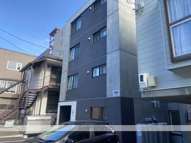 地下鉄東西線 東札幌駅 徒歩4分 4階建 築6年の外観写真