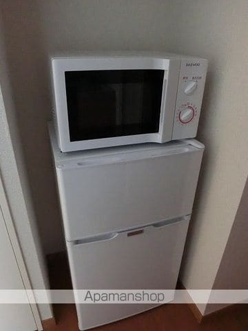 レオパレスFIOREIIIの内装写真