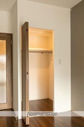 ＡＬＩＶＩＯ西麻布[1K/30.48m2]の収納
