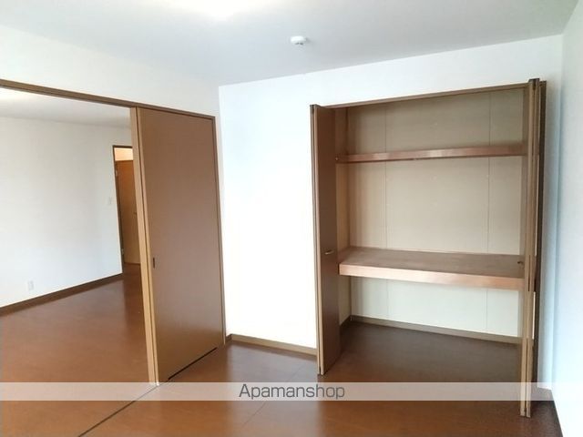 コンドミニアムの内装写真