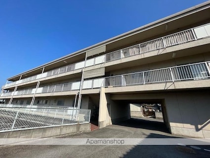 ハイツ・リーベンス[3LDK/71m2]の外観3