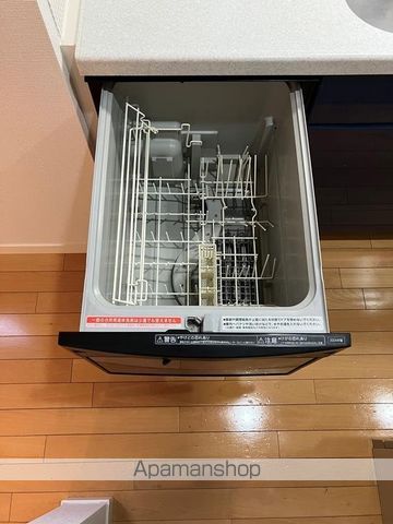 横浜線 大口駅 徒歩6分 3階建 築23年の内装写真