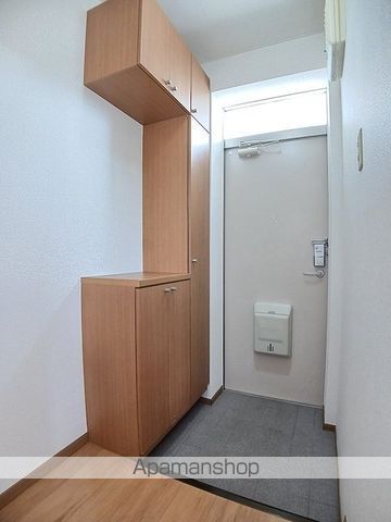 プリムヴェールIIの内装写真
