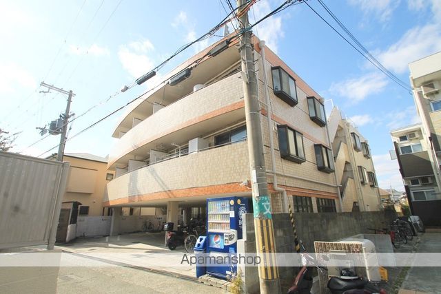 ラフレシア曽根の外観写真