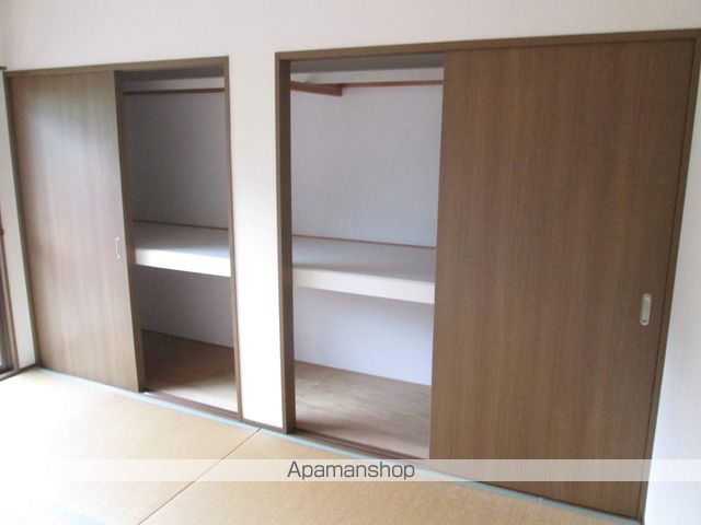 石川勉マンションの内装写真