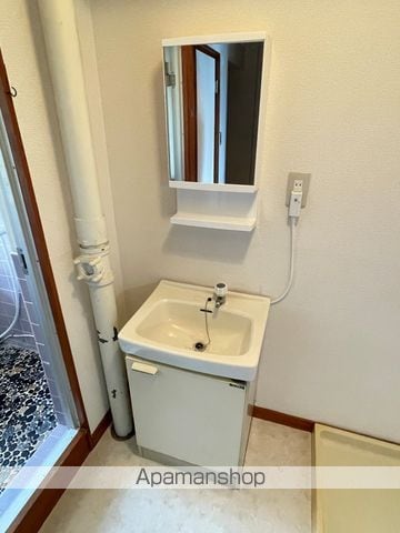 リバーサイドいりのの内装写真