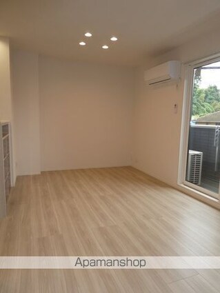 ＧＲＯＶＥ[2LDK/58.39m2]のリビング・居間