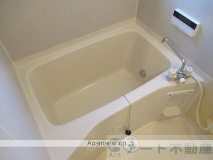 ヴァン・ヴェール[2LDK/51.65m2]のバス