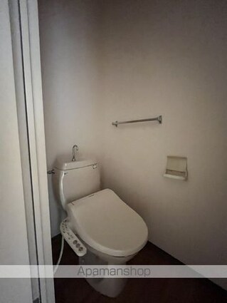 メゾンフォンテーヌ[2DK/40m2]のトイレ