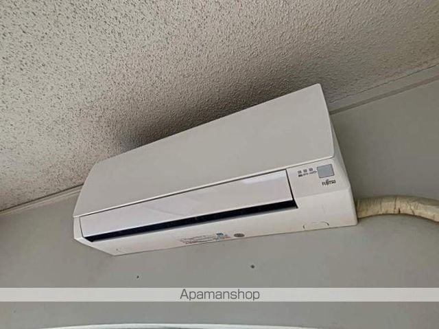 ヴィラナリー上道 1号棟の内装写真