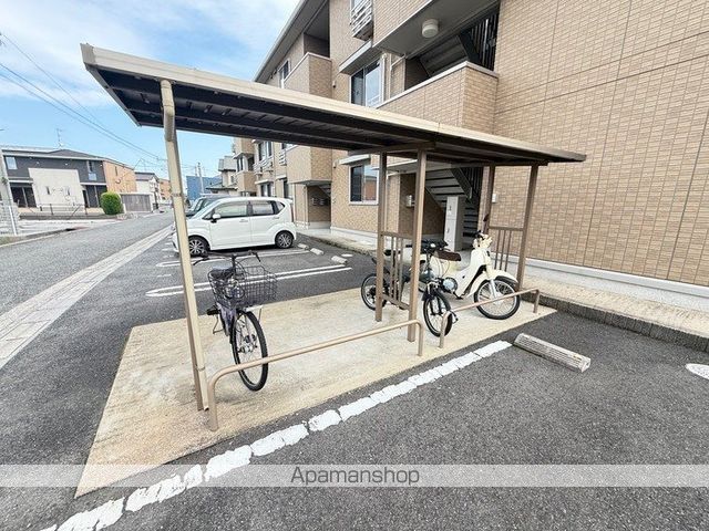 レチエIIIの内装写真