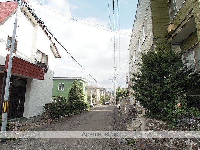 レフュージ川沿の周辺写真