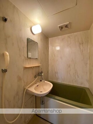 ラフィーネ　Ａ棟[2DK/45m2]のバス