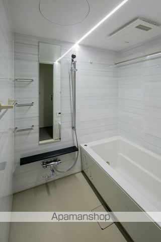 エンクレスト天神LARKの内装写真