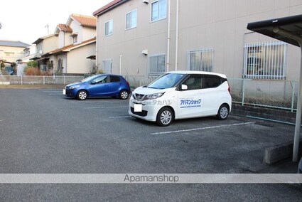 プルミエ[1K/23.18m2]の駐車場1