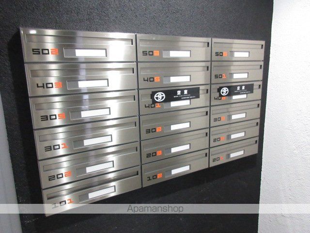 HUGA PREMIUM SUITE(ヒューガプレミアムスイートの玄関写真