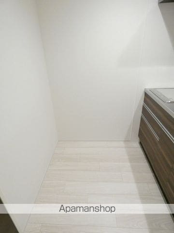 セレニテ江坂ミラクの内装写真