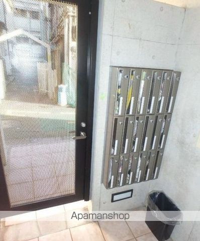 レジディア駒沢大学の外観写真