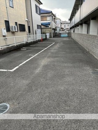 ＳＥＮＳＥ　ＷＡＫＡＹＡＭＡ[1K/23.18m2]の駐車場2