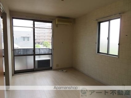 ピースフル[2DK/44.49m2]のリビング・居間