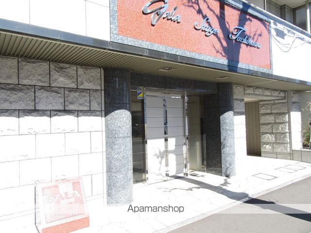 ガラ・ステージ立川の玄関写真