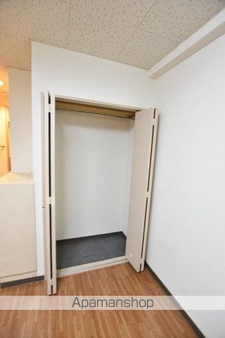 メゾンクレスト北大前IIの内装写真