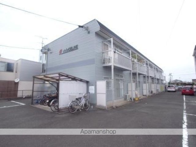 メゾンCELINEの玄関写真