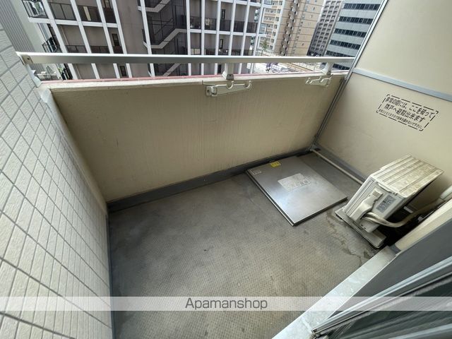 ドゥーエ江坂IIIの内装写真