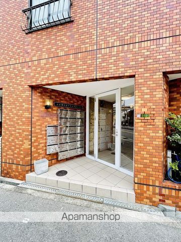 野江ロイヤルハイツの玄関写真