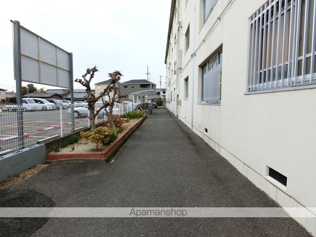 春日ダイヤモンドハイムの玄関写真