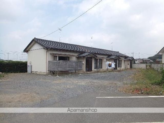 並木アパートの外観写真