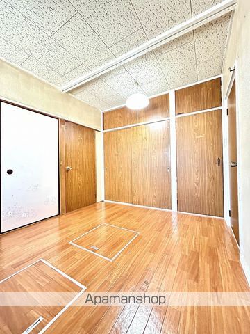 日下文化の内装写真
