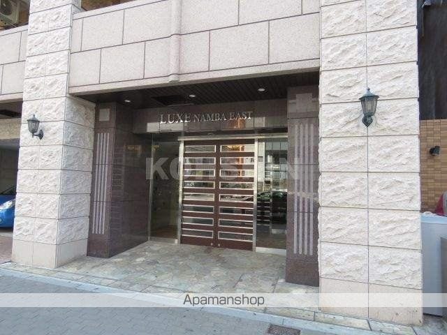 LUXE難波EASTの玄関写真