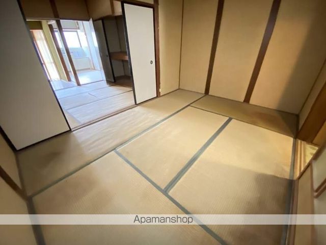 山岡様平屋西棟の内装写真