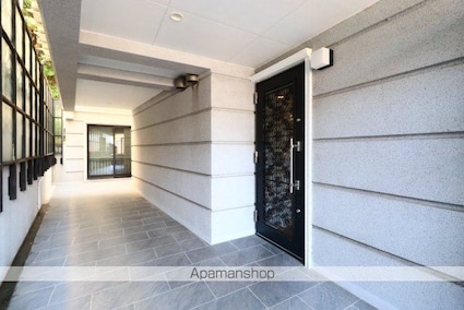 東京都文京区春日１丁目[2LDK/68.77m2]のエントランス2