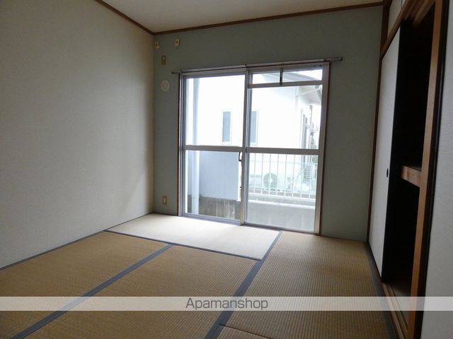 本町サンハイツの内装写真