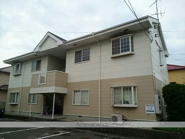 プラドール立川Bの外観写真