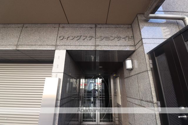 ウイング金屋町ステーションサイドの玄関写真